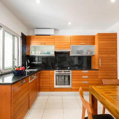 Lucia Holiday home